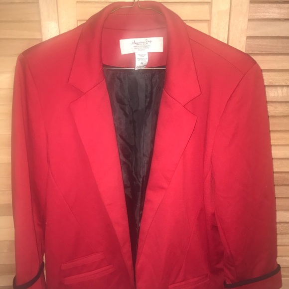 Red blazer - Picture 2 of 4